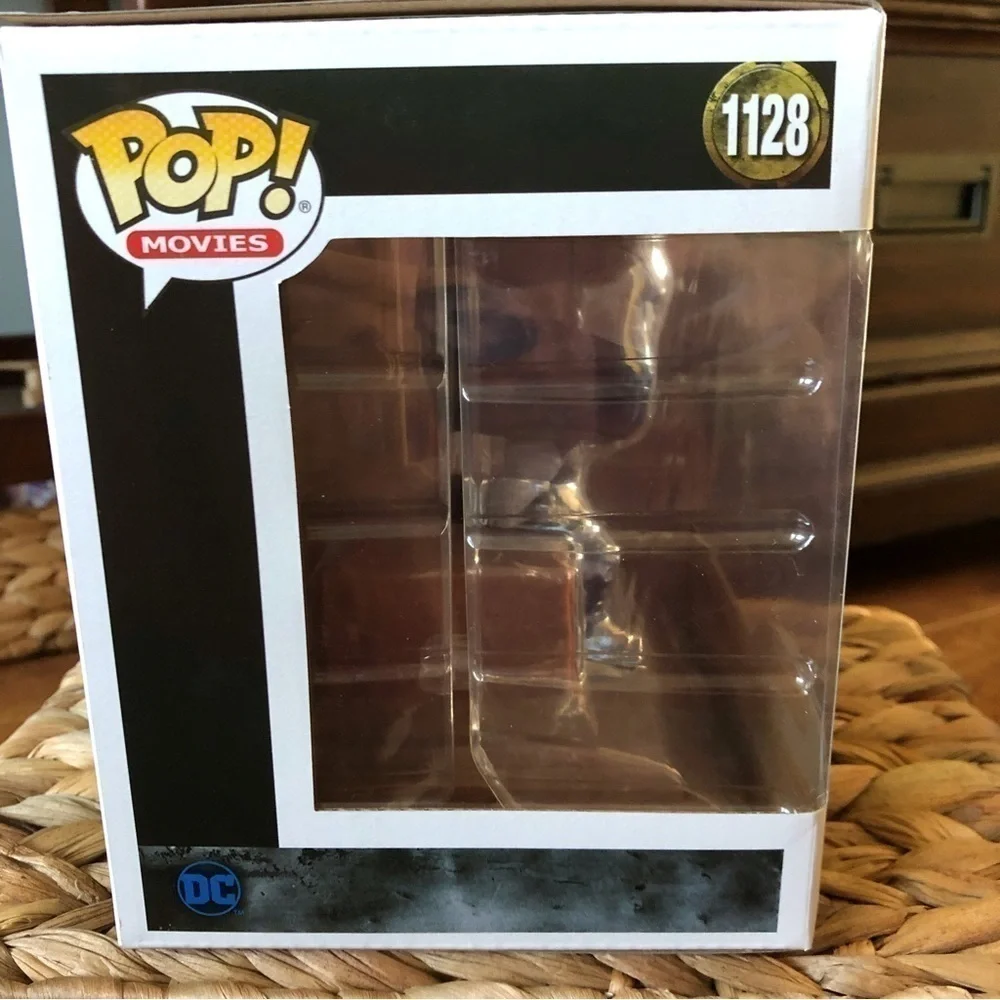 Funko Pop DC: Justice League, Darseid on throne Deluxe figure #1128